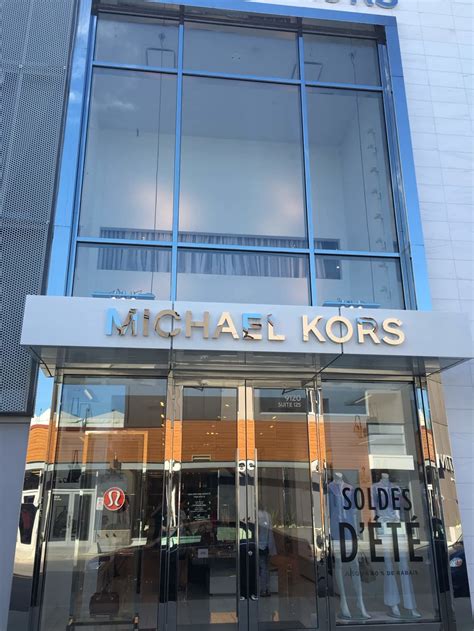 Magasins Michael Kors à Brossard, QUÉBEC 